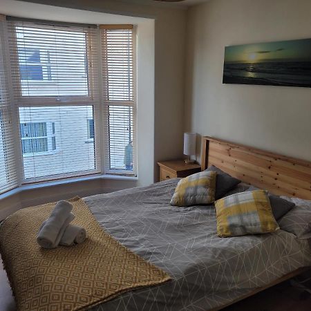 Large 5 Bed Town-Centre Home Close To The Beach, Sleeps 9 Aberystwyth Eksteriør billede