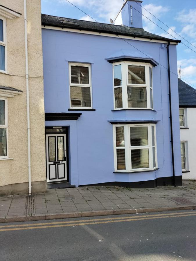 Large 5 Bed Town-Centre Home Close To The Beach, Sleeps 9 Aberystwyth Eksteriør billede